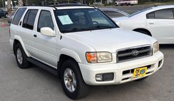 2001 Nissan Pathfinder LE
