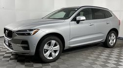 2022 Volvo XC60 B5 Momentum
