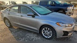 2020 Ford Fusion SE