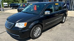 2015 Chrysler Town and Country Touring-L