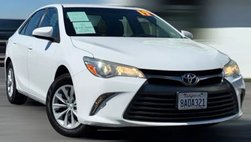 2017 Toyota Camry LE