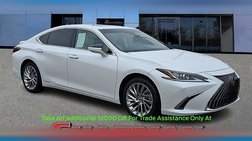 2022 Lexus ES 300h Luxury
