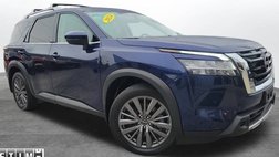 2024 Nissan Pathfinder SL