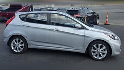 2012 Hyundai Accent SE
