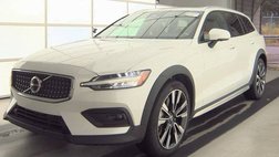 2024 Volvo V60 Cross Country B5 Ultimate