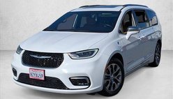2022 Chrysler Pacifica Hybrid Pinnacle