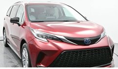 2021 Toyota Sienna XSE 7-Passenger
