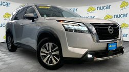 2022 Nissan Pathfinder SL