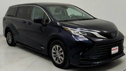 2021 Toyota Sienna LE 8-Passenger