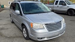 2010 Chrysler Town and Country Touring
