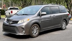 2018 Toyota Sienna XLE Premium 8-Passenger