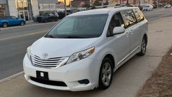 2015 Toyota Sienna LE