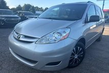 2010 Toyota Sienna LE