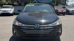2019 Hyundai Elantra SE