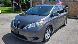 2017 Toyota Sienna LE