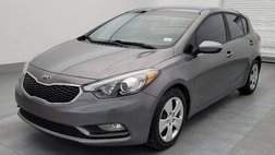 2016 Kia Forte5 LX