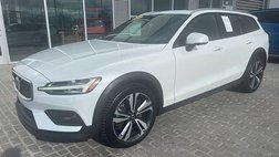 2023 Volvo V60 Cross Country B5 Plus