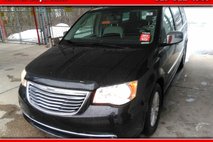 2012 Chrysler Town and Country Touring-L