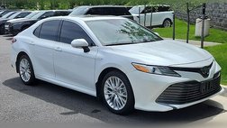 2020 Toyota Camry Hybrid XLE