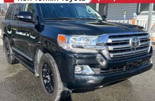 2017 Toyota Land Cruiser Base