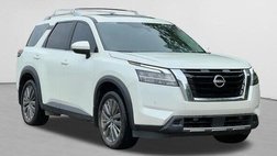2023 Nissan Pathfinder SL