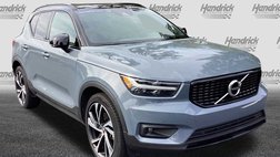 2022 Volvo XC40 T5 R-Design