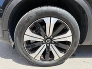 2021 Volvo XC40 Recharge Pure Electric P8