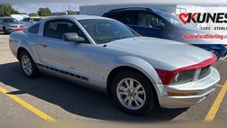 2005 Ford Mustang Deluxe