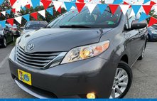 2013 Toyota Sienna XLE 7-Passenger
