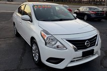 2019 Nissan Versa SV
