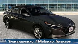 2023 Hyundai Elantra SE
