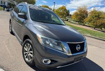 2013 Nissan Pathfinder SL