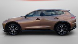 2025 Toyota Crown Signia XLE
