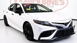 2022 Toyota Camry Hybrid SE Nightshade
