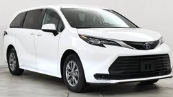 2024 Toyota Sienna LE 8-Passenger