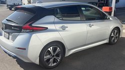 2022 Nissan LEAF SV