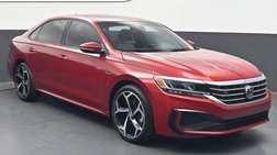 2021 Volkswagen Passat R-Line