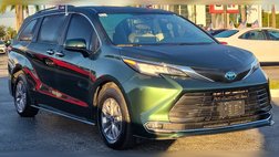 2022 Toyota Sienna XLE