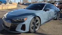 2022 Audi e-tron GT quattro Premium Plus