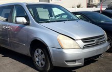 2006 Kia Sedona LX