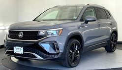 2023 Volkswagen Taos SE 4Motion