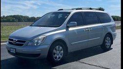2008 Hyundai Entourage GLS