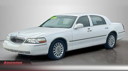 2005 Lincoln Town Car Signature