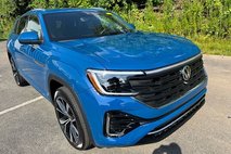 2026 Volkswagen Atlas Cross Sport SEL Premium R-Line 4Motion