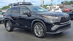 2022 Toyota Highlander Hybrid Platinum