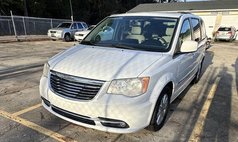 2013 Chrysler Town and Country Touring