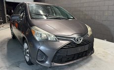 2017 Toyota Yaris LE 5-Door AT