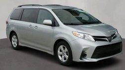 2019 Toyota Sienna LE 8-Passenger