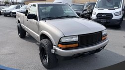 2002 Chevrolet S-10 LS