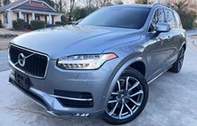 2017 Volvo XC90 T6 Momentum